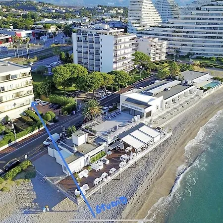 Studio Azur - Ocean Front View In Fully Renovated Studio Apartament *