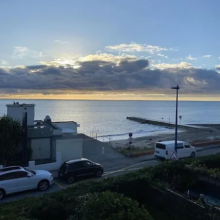 Apartmán Studio Azur - Ocean Front View In Fully Renovated Studio *