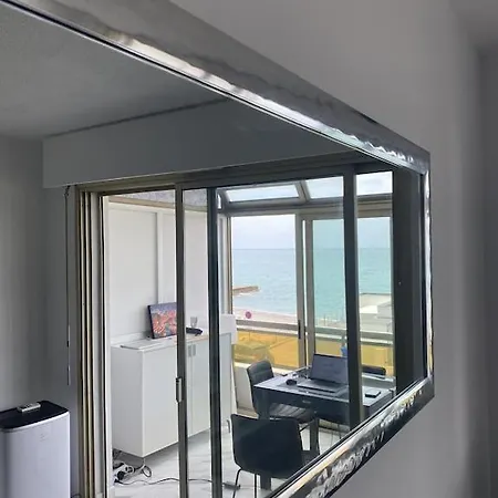 Apartmán Studio Azur - Ocean Front View In Fully Renovated Studio