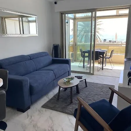 Studio Azur - Ocean Front View In Fully Renovated Studio * Villeneuve-Loubet